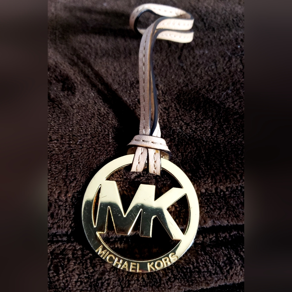 Michael Kors Gold Brass and Leather Charm – EUC